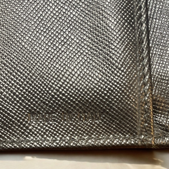 PRADA Tessato Black Nylon Tri-fold wallet - Picture 6 of 11